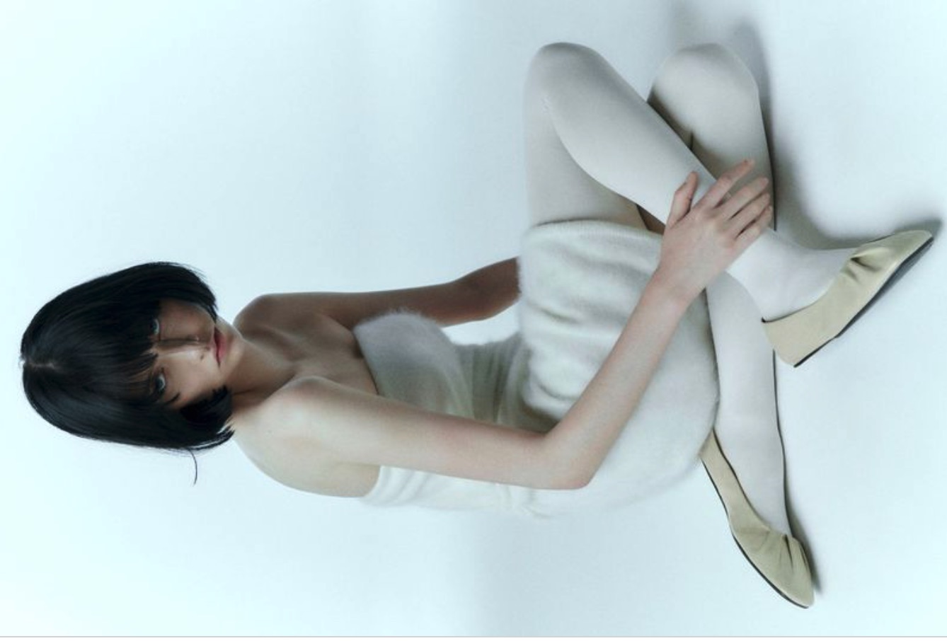 Starring a model Steinberg for a Massimo Dutti 2023 campaign