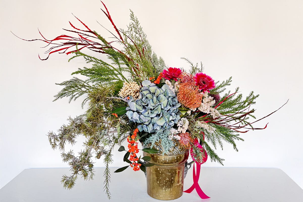 Flower styling service for photo productions at raw studios Berlin